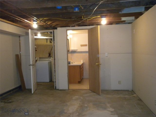 307 1st W, Whitehall, MT 59759