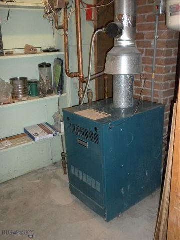 307 1st W, Whitehall, MT 59759