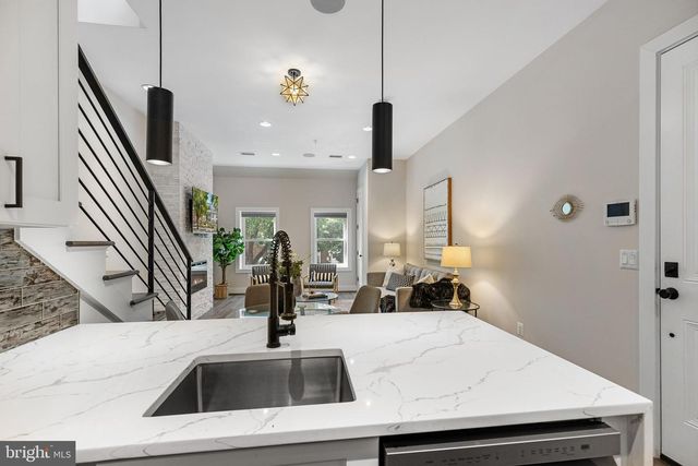 1417 STAPLES ST NE #201, Washington, DC 20002