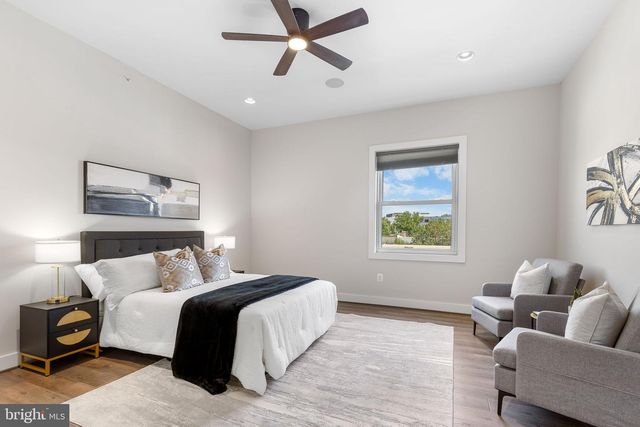 1417 STAPLES ST NE #201, Washington, DC 20002