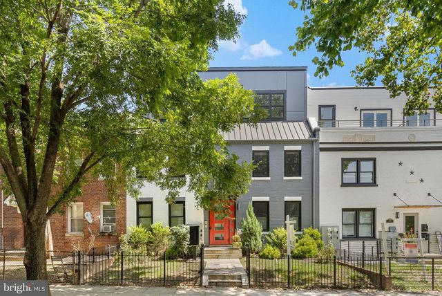 1417 STAPLES ST NE #201, Washington, DC 20002