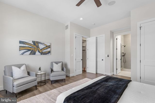 1417 STAPLES ST NE #201, Washington, DC 20002
