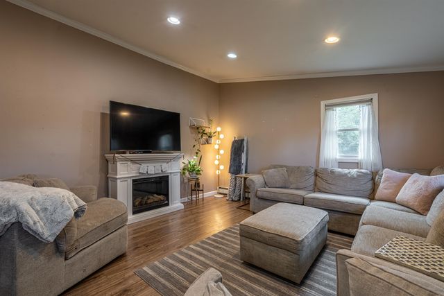 5 Linda Avenue, Dover, NH 03820