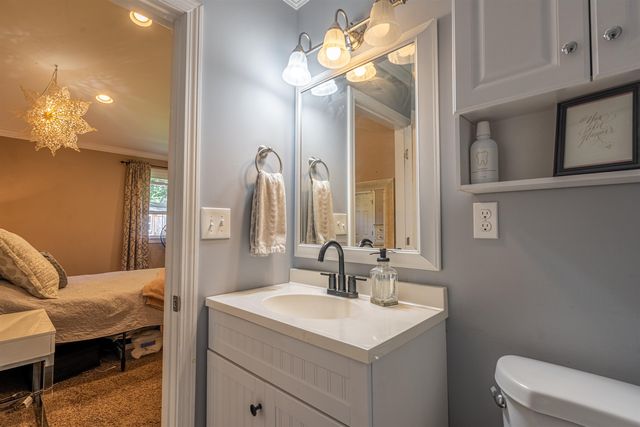 5 Linda Avenue, Dover, NH 03820