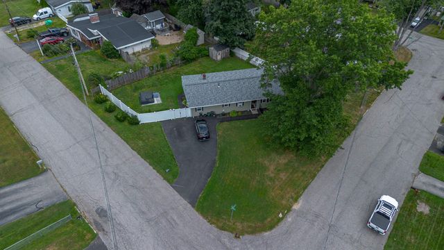 5 Linda Avenue, Dover, NH 03820
