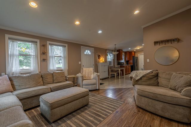 5 Linda Avenue, Dover, NH 03820