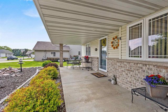 831 BROWNING DRIVE, Seymour, WI 54165