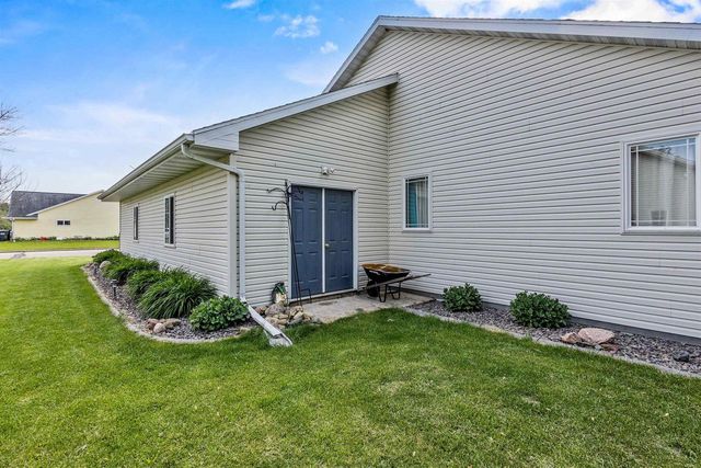 831 BROWNING DRIVE, Seymour, WI 54165
