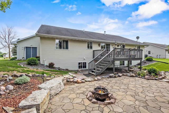 831 BROWNING DRIVE, Seymour, WI 54165