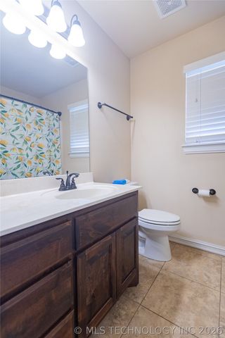 1172 E 148th Street S, Glenpool, OK 74033