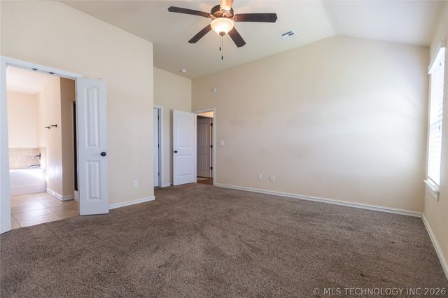 1172 E 148th Street S, Glenpool, OK 74033