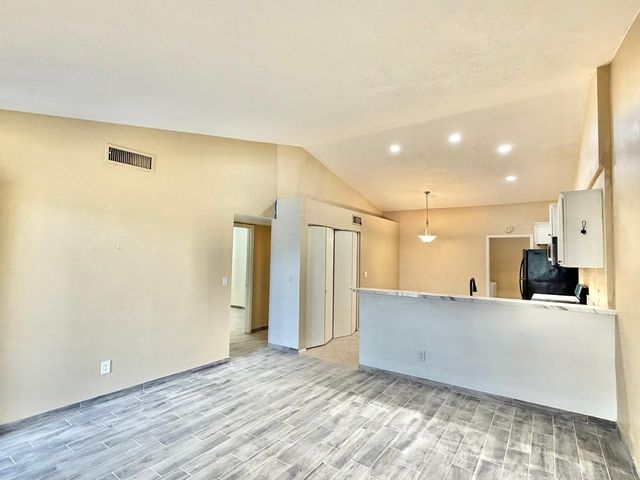 727 S Hartford Street 185, Chandler, AZ 85225