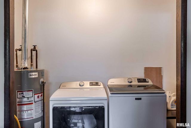 806 S JACKSON Street, Westfrank, IL 62896