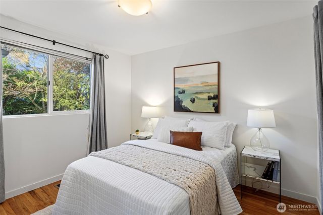 3813 NE 70th Street, Seattle, WA 98115