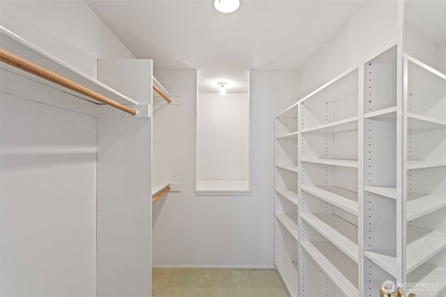 3813 NE 70th Street, Seattle, WA 98115