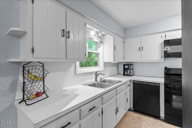 103 Pinewood Circle, Louisburg, NC 27549