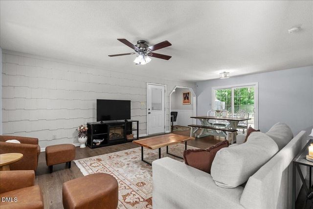 103 Pinewood Circle, Louisburg, NC 27549