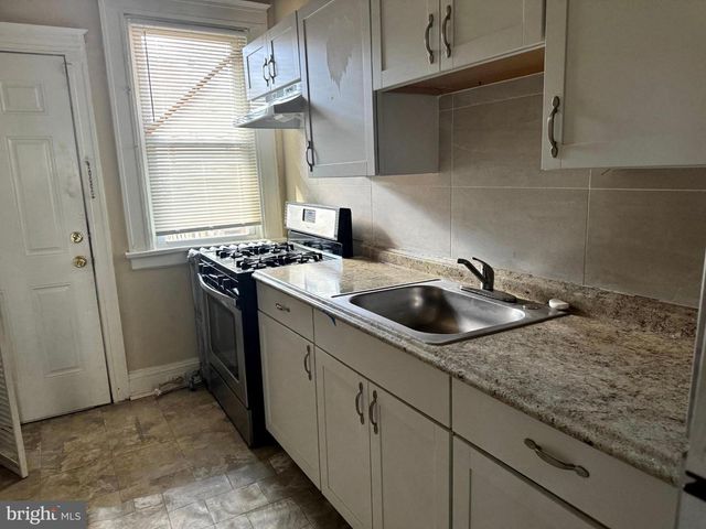 3222 ELLERSLIE AVE, Baltimore, MD 21218