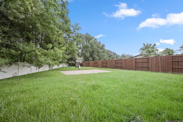 36487 Rue Lamonte Ct, Prairieville, LA 70769