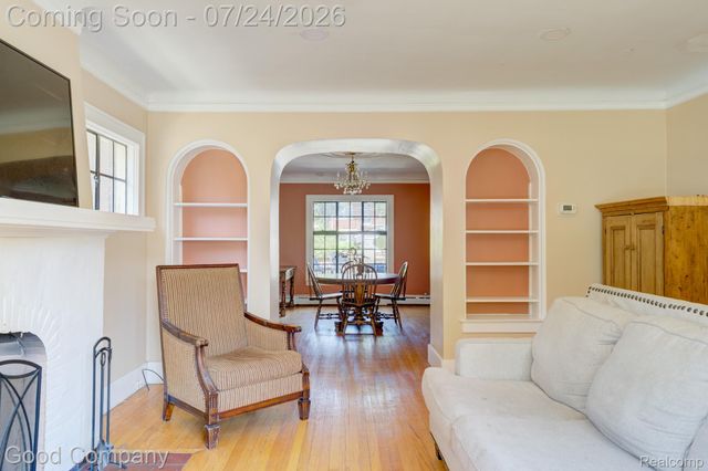 2716 Collingwood Street, Detroit, MI 48206