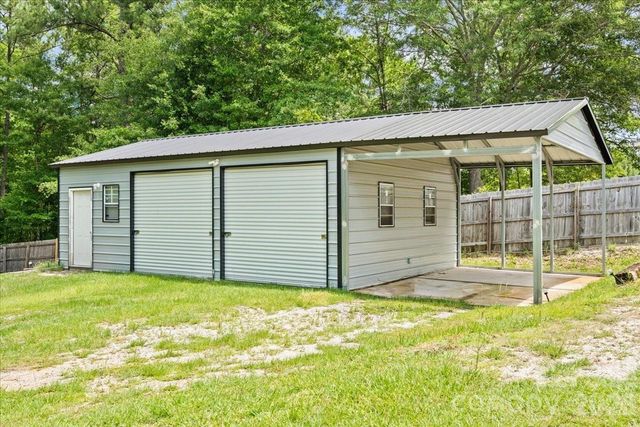 187 Central Place Lane, Pageland, SC 29728