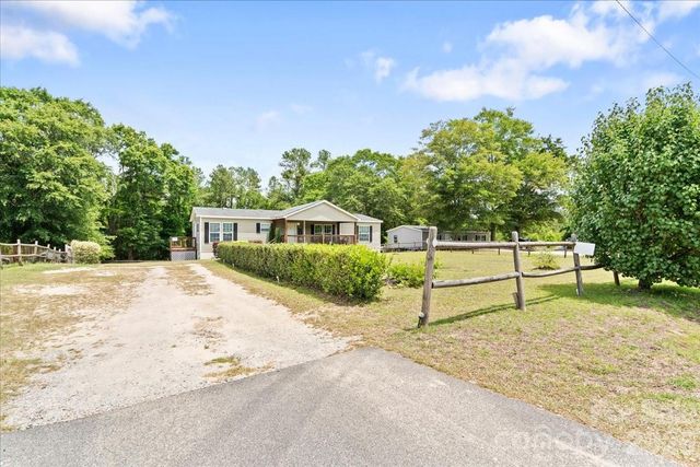 187 Central Place Lane, Pageland, SC 29728