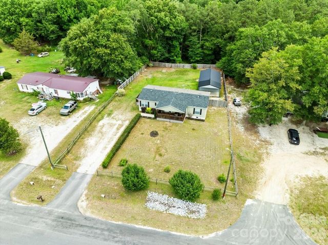 187 Central Place Lane, Pageland, SC 29728