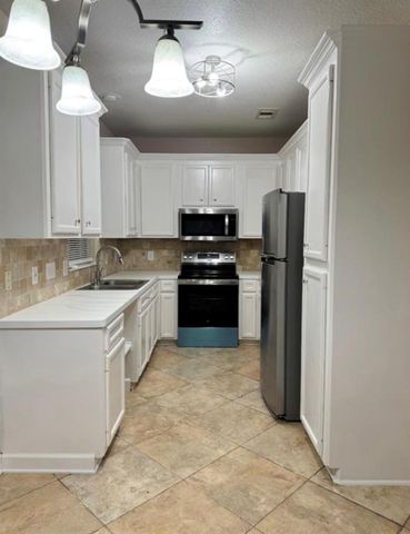 16539 Amargos Drive, Houston, TX 77083