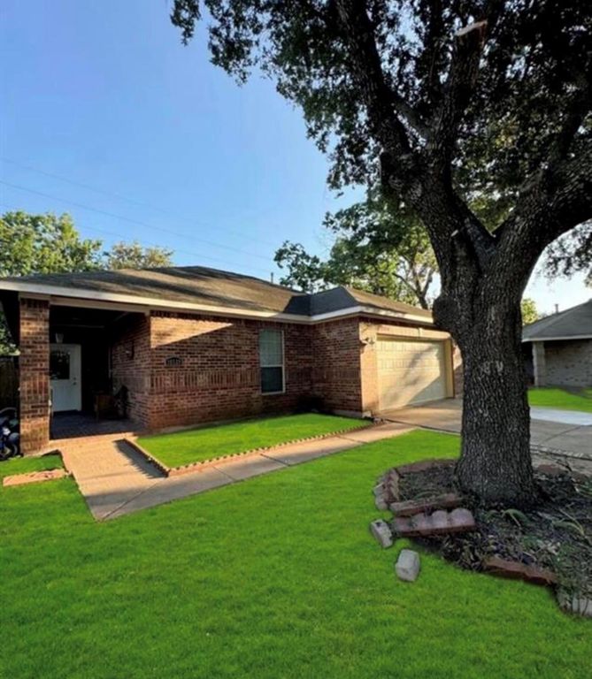 16539 Amargos Drive, Houston, TX 77083