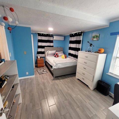 208 Edmund Street, Jupiter, FL 33458