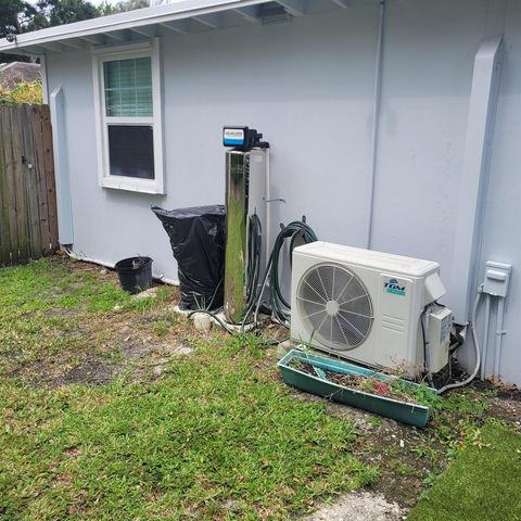 208 Edmund Street, Jupiter, FL 33458