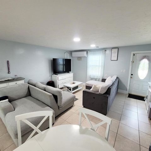 208 Edmund Street, Jupiter, FL 33458