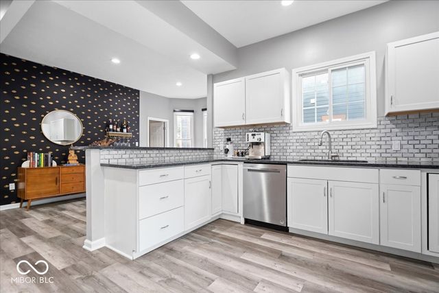 2732 Guilford Avenue, Indianapolis, IN 46205