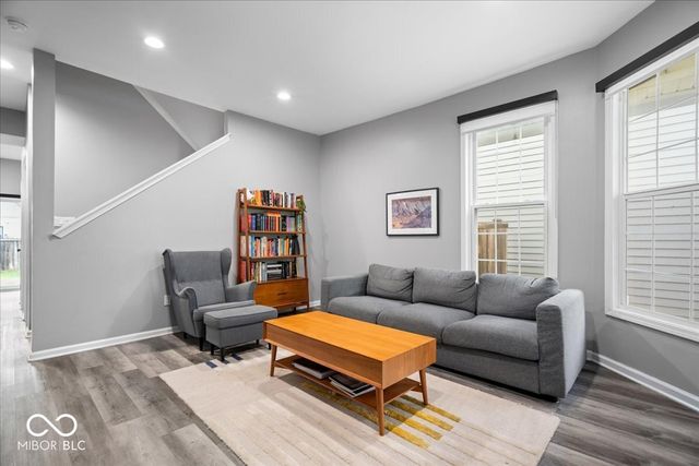 2732 Guilford Avenue, Indianapolis, IN 46205