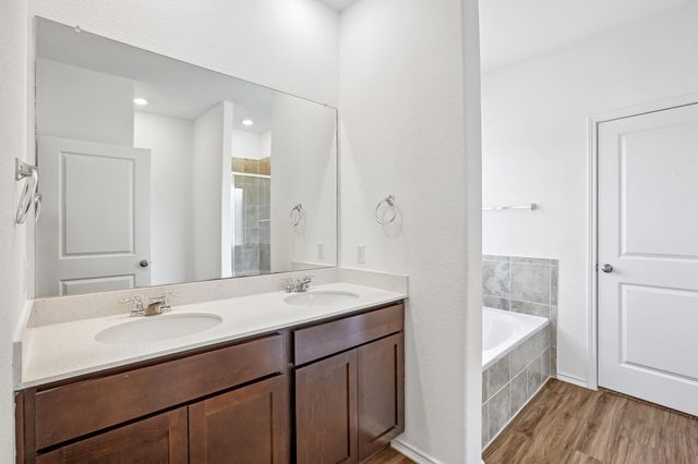 141 Cherry Ridge RD, Georgetown, TX 78628