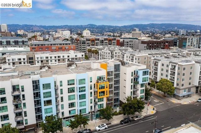 200 2nd St 403, Oakland, CA 94607
