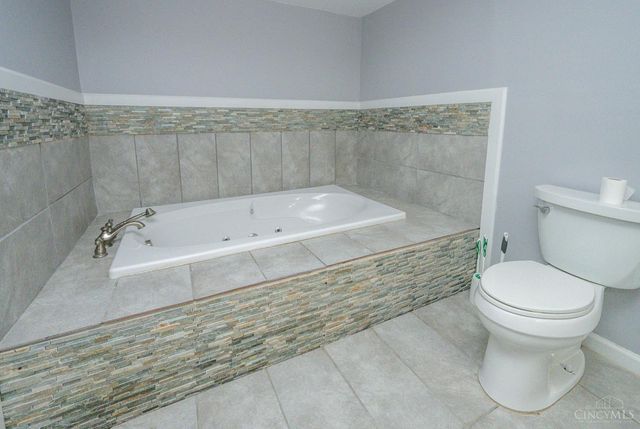 1271 Misty Lake Lane, Union Twp, OH 45103