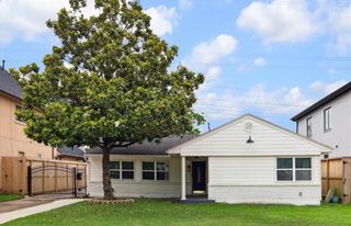 3818 Childress Street, Houston, TX 77005