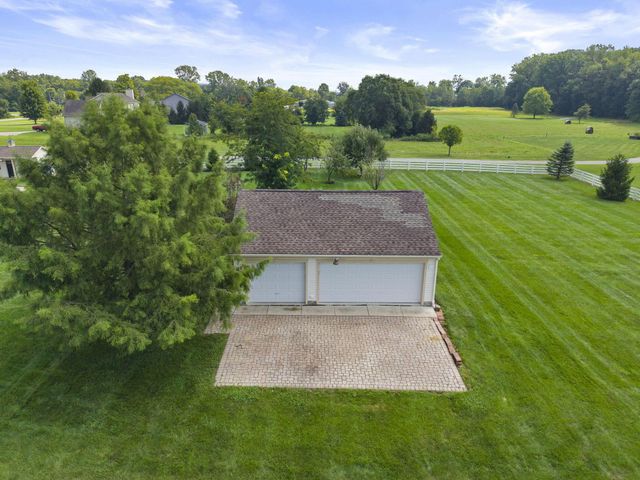 2586 Panhandle Road, Delaware, OH 43015