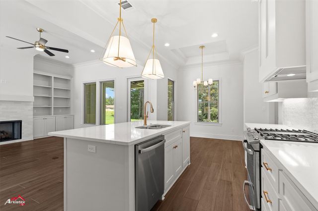 49 Turtle Creek Drive, Benton, LA 71006