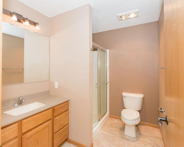 3610 Viola Drive, Waverly, IA 50677