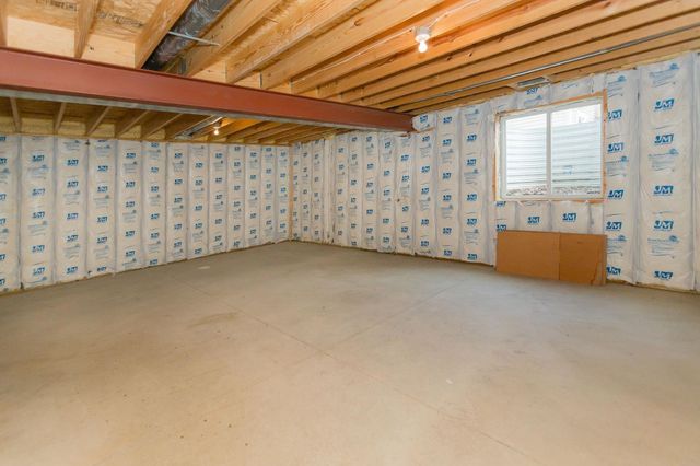 3610 Viola Drive, Waverly, IA 50677