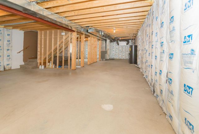 3610 Viola Drive, Waverly, IA 50677