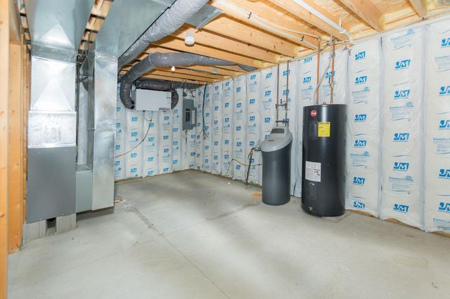 3610 Viola Drive, Waverly, IA 50677