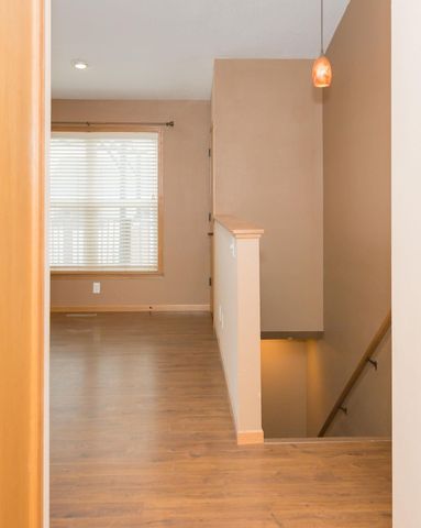 3610 Viola Drive, Waverly, IA 50677