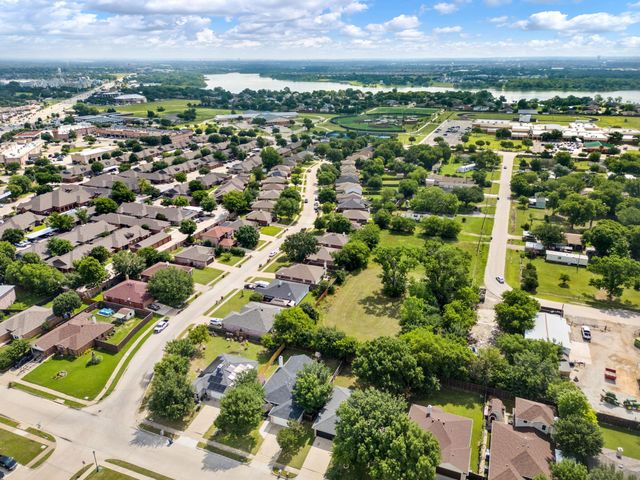 1425 Turtle Cove Drive, Little Elm, TX 75068