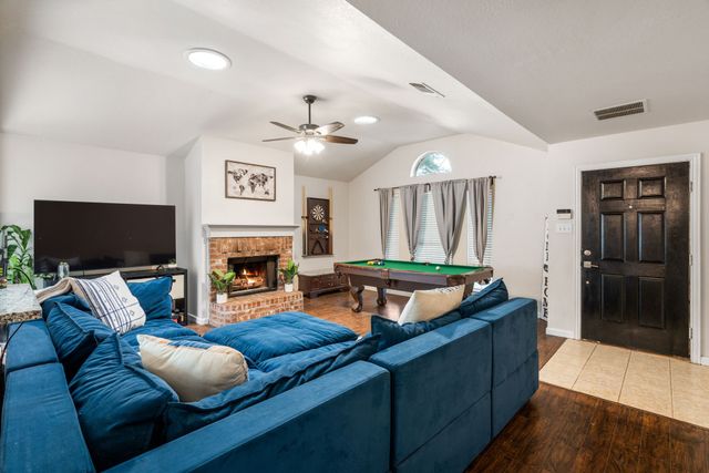 1425 Turtle Cove Drive, Little Elm, TX 75068