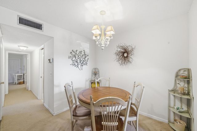 940 S Drive Terrace A, Delray Beach, FL 33445