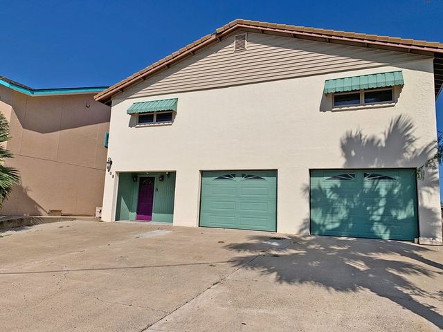 1108 Bass Ave, Port Isabel, TX 78578