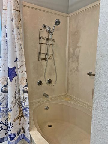 1108 Bass Ave, Port Isabel, TX 78578